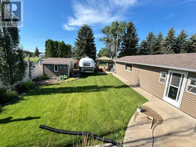 53 Carswell Road SE, Medicine Hat, Alberta T1B1L9