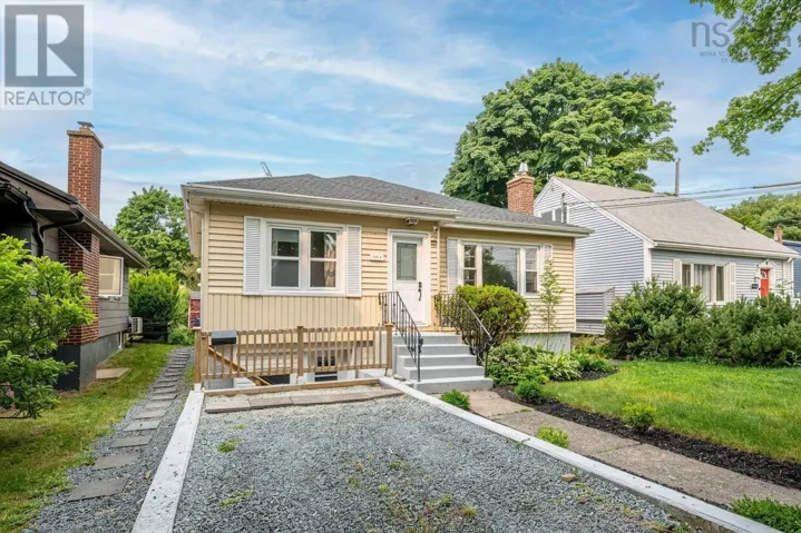 3312 Ashburn Avenue, Halifax, Nova Scotia B3L4C2