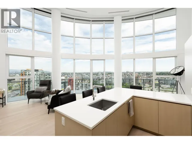 2817 89 NELSON STREET, Vancouver, British Columbia V6Z0E7