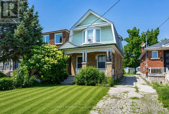 4 MARSHALL BOULEVARD, Toronto (Rockcliffe-Smythe), Ontario M6N2R7