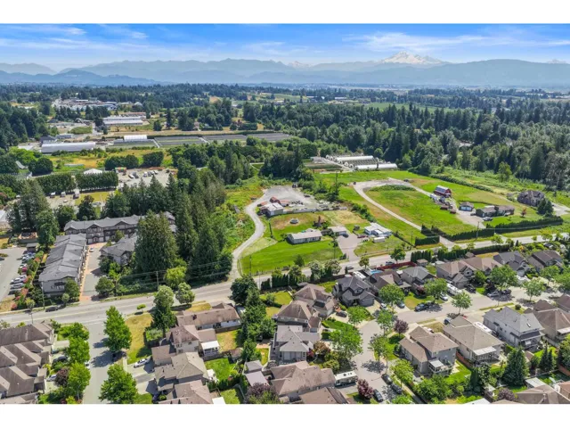 2894 LEFEUVRE ROAD, Abbotsford, British Columbia V4X2S7