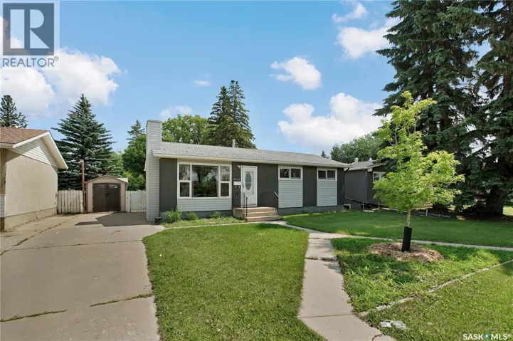 2945 Preston AVENUE S, Saskatoon, Saskatchewan S7J2G8