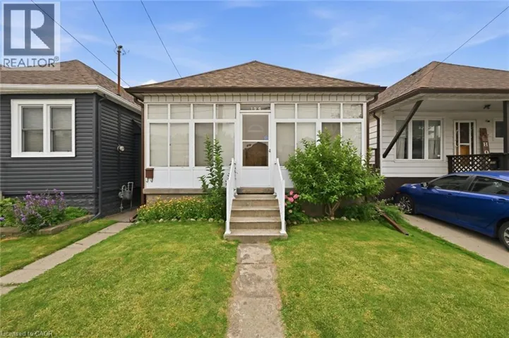 156 HOPE Avenue, Hamilton, Ontario L8H2E8