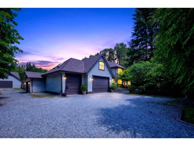 19185 90 AVENUE, Surrey, British Columbia V4N3X2
