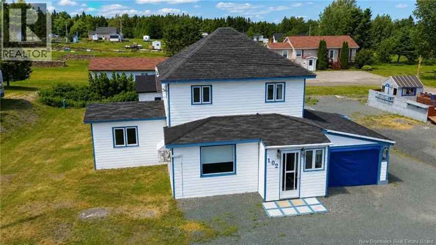 102 Rue de la Gare, Pointe-Verte, New Brunswick E8J2Z1