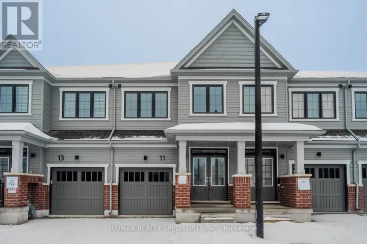11 RADIUM COMMON, Cambridge, Ontario N1T0H4