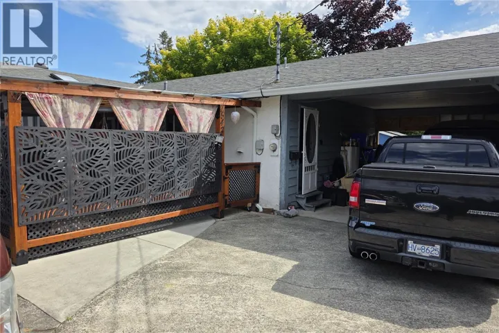 542 Grayson Rd, Campbell River, British Columbia V9W6K4