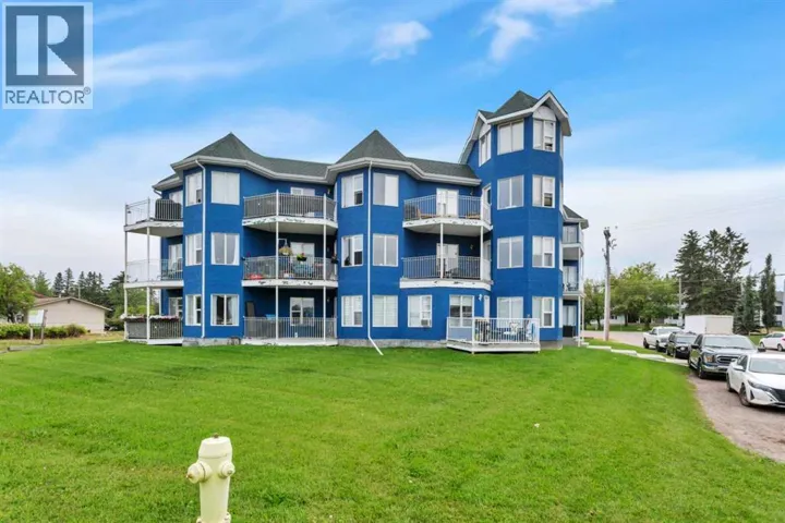 312, 5135 Lakeshore Drive, Sylvan Lake, Alberta T4S1E2