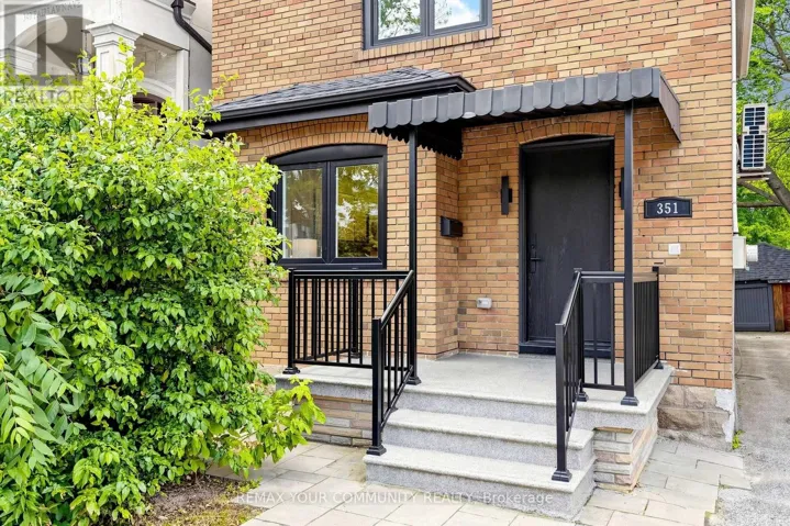 351 FAIRLAWN AVENUE, Toronto (Bedford Park-Nortown), Ontario M5M1T5