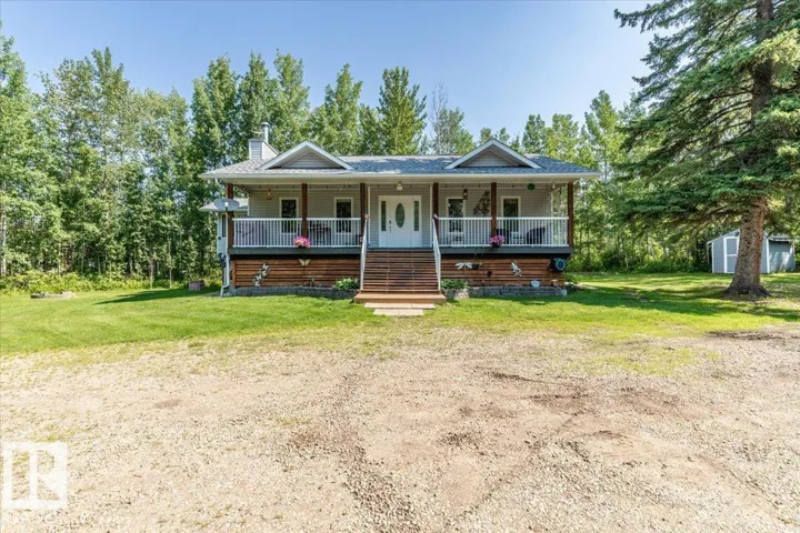 5502 39 ST, Rural Wetaskiwin County, Alberta T0C2C0