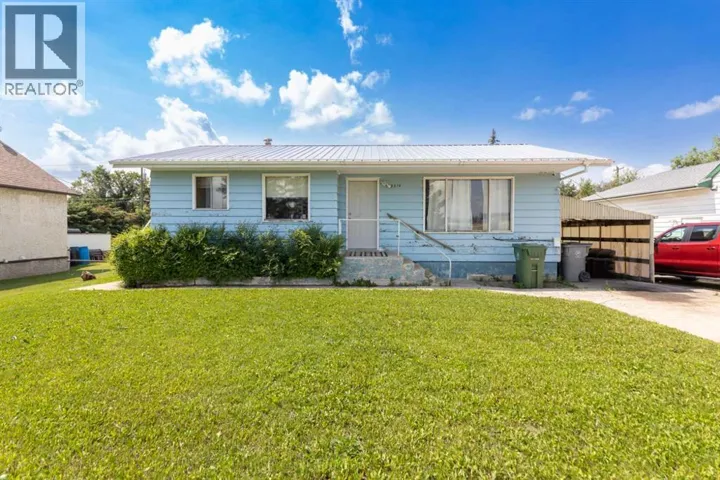 5514 49 Avenue, Lloydminster, Saskatchewan S9V0V4