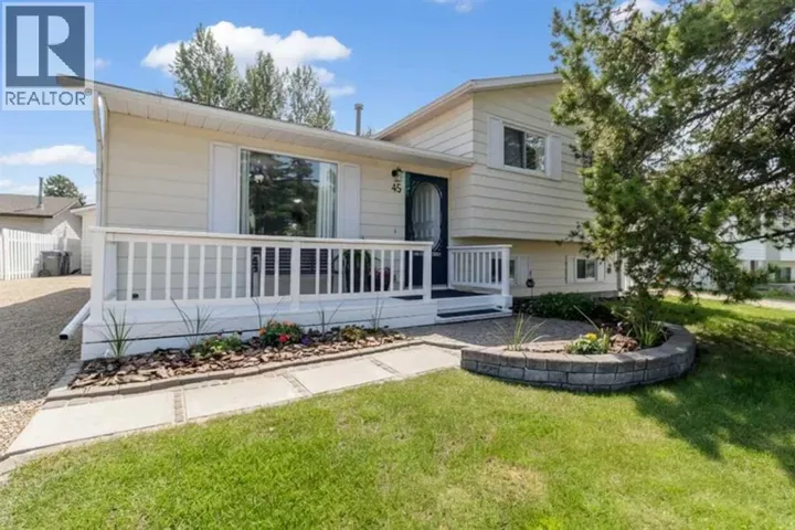 45 Sylvan Drive, Sylvan Lake, Alberta T4S1J6