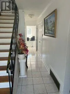 7304 SILLS ROAD, Mississauga (Malton), Ontario L4T2K1