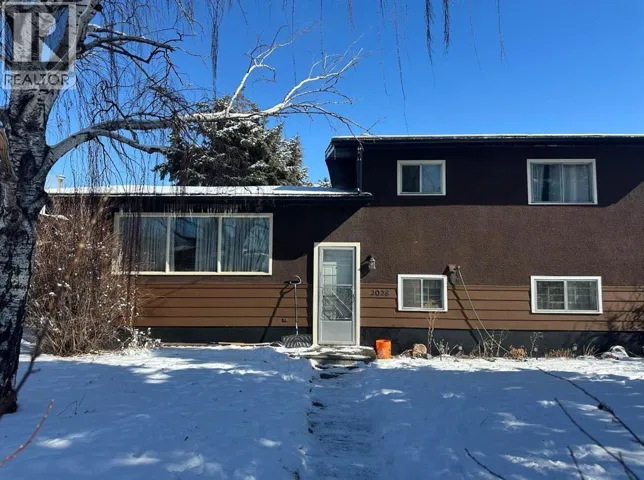 2028 43 Street SE, Calgary, Alberta T2B1H3