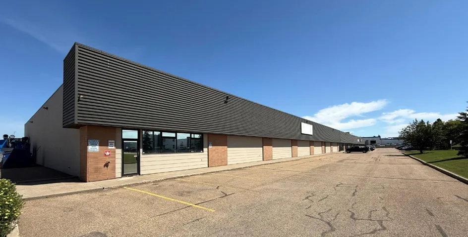 4190 - 78 Avenue, Edmonton, Alberta T6B3M8