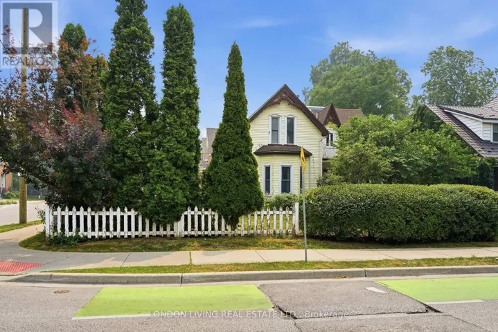 5 EDWARD STREET, London South (South F), Ontario N6C3G9