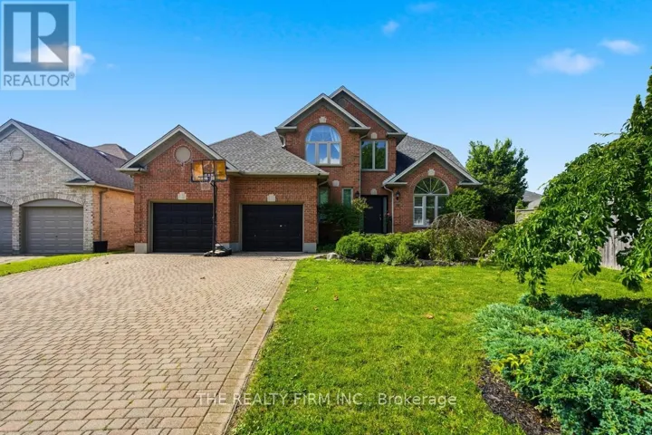 16 FITZWILLIAM BOULEVARD, London North (North L), Ontario N6H5H9