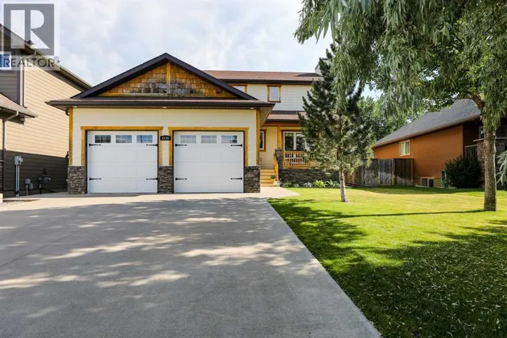 2135 33 Avenue, Coaldale, Alberta T1M0B6