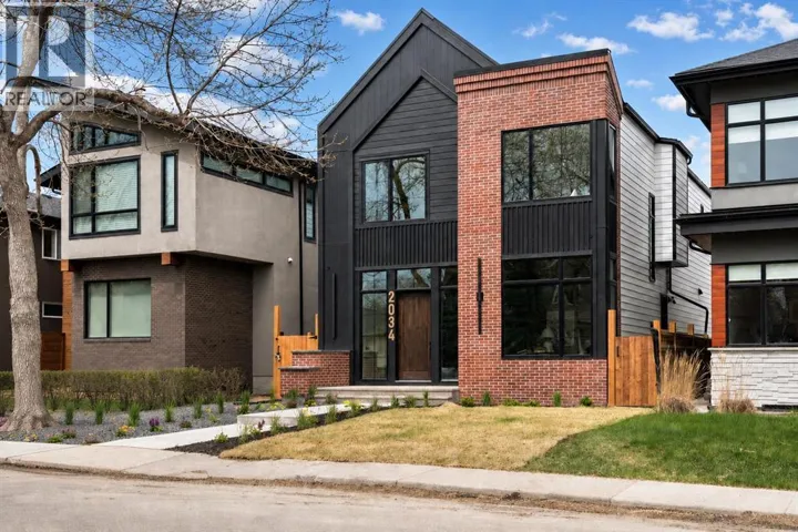 2034 49 Avenue SW, Calgary, Alberta T2T2V4