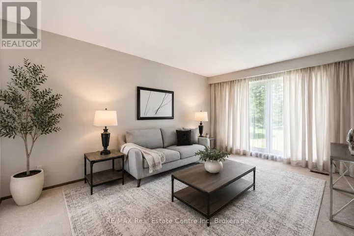 17 GLENDA COURT, Guelph (Willow West/Sugarbush/West Acres), Ontario N1H6V6