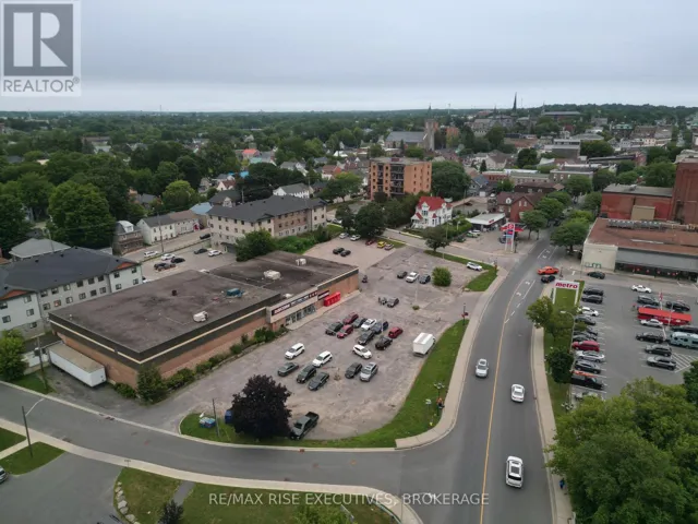 260 KING STREET W, Brockville, Ontario K6V3S1