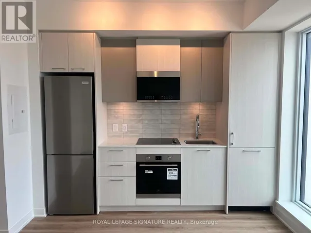 2210 - 10 OAK STREET, Toronto (Regent Park), Ontario M5A0Z1