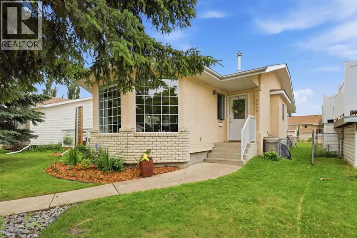 5418 46 Street, Lacombe, Alberta T4L1H2