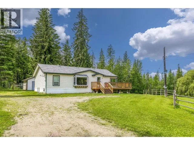 5060 Tatlow Road, Salmon Arm, British Columbia V1E2P8