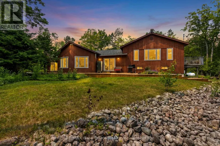 479 DYERS BAY ROAD, Northern Bruce Peninsula, Ontario N0H1Z0