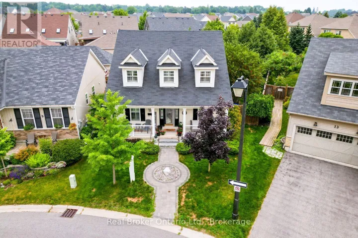 11 GREENAWAY CIRCLE, Port Hope, Ontario L1A0B9