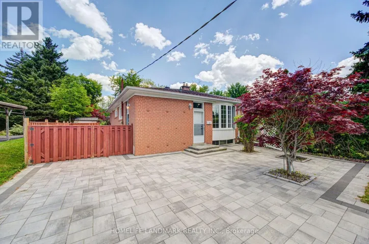 341 BLUE GRASS BOULEVARD, Richmond Hill (Crosby), Ontario L4C3H3
