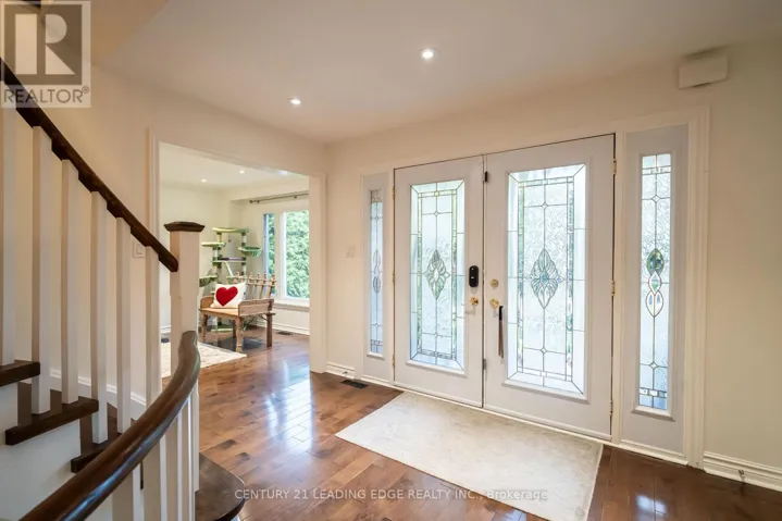 53 MCCLENNY DRIVE, Aurora (Aurora Highlands), Ontario L4G5P5