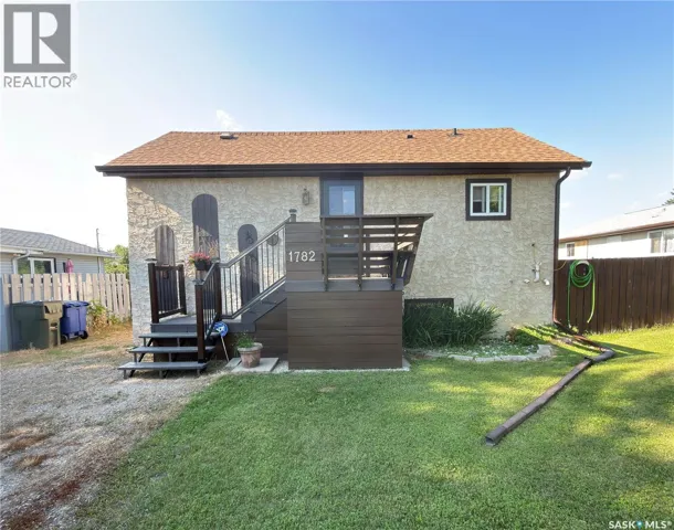 1782 14th STREET W, Prince Albert, Saskatchewan S6V3N8