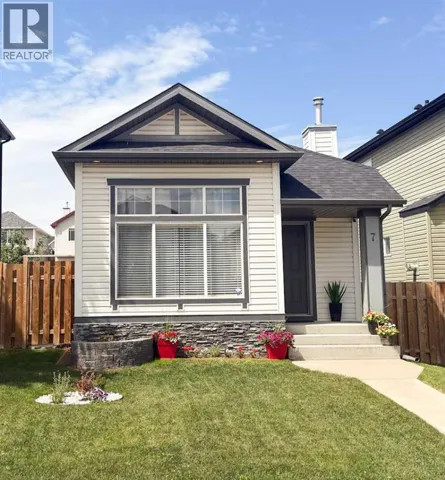 7 Bridlecrest Boulevard SW, Calgary, Alberta T2Y4X9