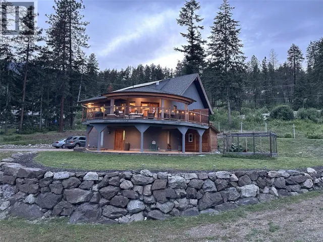 460 Galway Place, Vernon, British Columbia V1H2G2