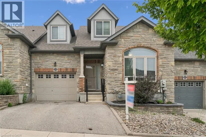 23 KNACK Lane, Cambridge, Ontario N1R8P7