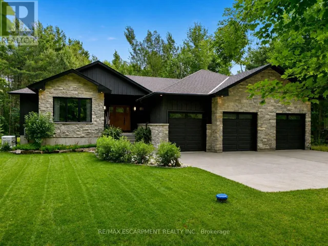 1039 XAVIER STREET, Gravenhurst (Morrison), Ontario P0E1G0