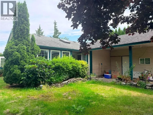 1933 Galerno Rd, Campbell River, British Columbia V9W1K8
