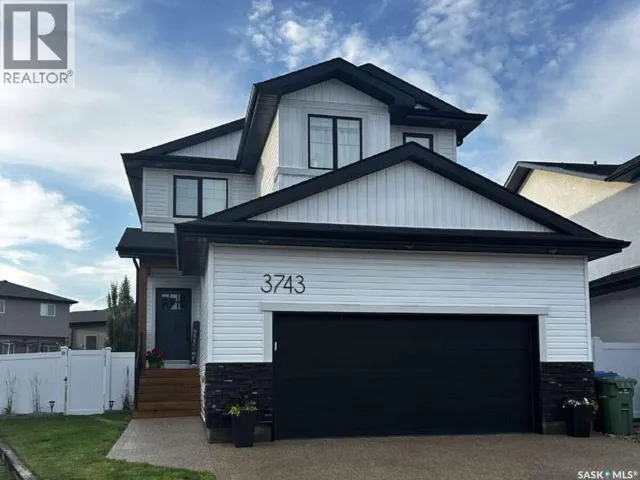 3743 Gee CRESCENT, Regina, Saskatchewan S4V3P1