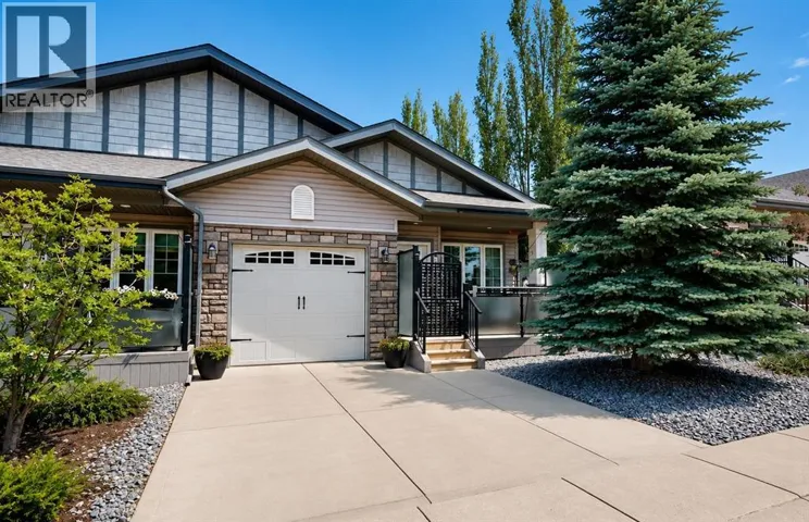 4, 7001 52 Street, Lacombe, Alberta T4L0H5