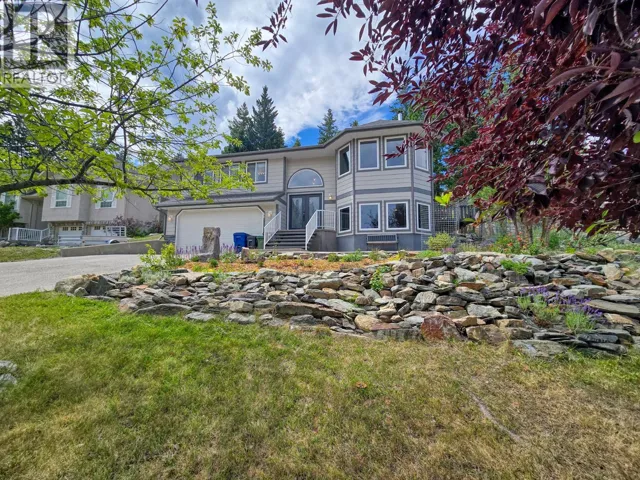 781 WESTRIDGE Drive, Invermere, British Columbia V0A1K4
