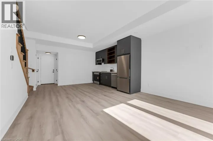 146 EVERETT Common, St. Catharines, Ontario L2P0G8
