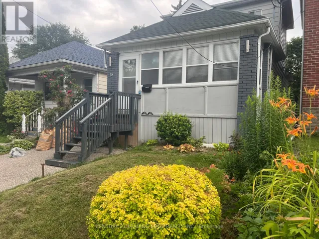 15 WESTBROOK AVENUE, Toronto (Woodbine-Lumsden), Ontario M4C2G1