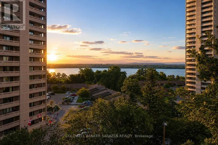 702 - 1100 AMBLESIDE DRIVE, Ottawa, Ontario K2B8G6