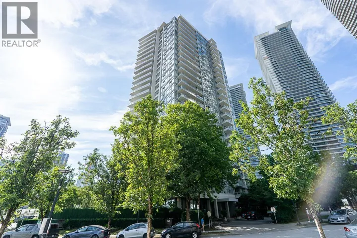 2708 2289 YUKON CRESCENT, Burnaby, British Columbia V5C0B2