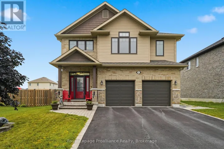 32 WALNUT CRESCENT, Belleville (Thurlow Ward), Ontario K8N0E4
