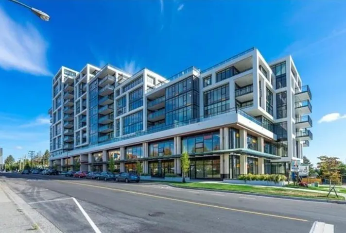 210 1522 FINLAY STREET, Surrey, British Columbia V4B4L9