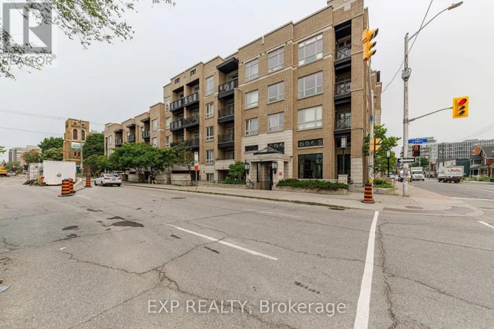 221 - 429 KENT STREET, Ottawa, Ontario K2P1B5
