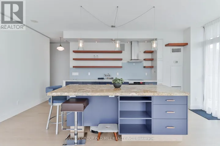 2110 - 105 THE QUEENSWAY, Toronto (High Park-Swansea), Ontario M6S5B5