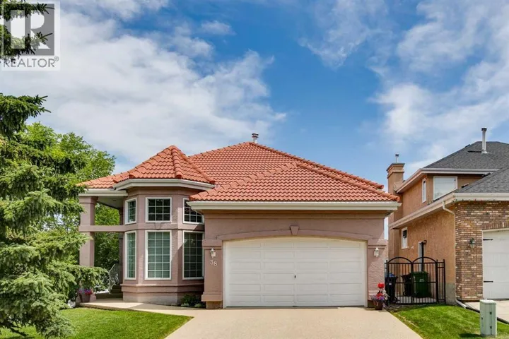 38 Edgevalley Manor NW, Calgary, Alberta T3A5E1